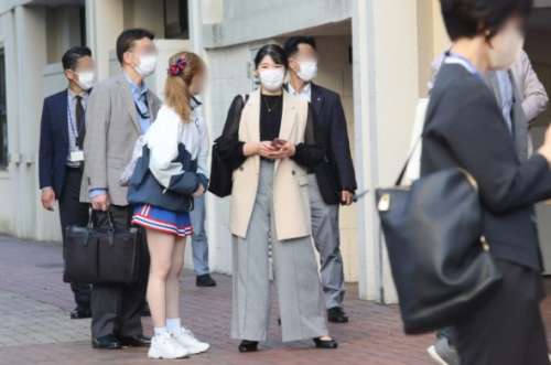 愛子さまの歴代彼氏まとめ!花婿候補は造船会社の御曹司で結婚も!