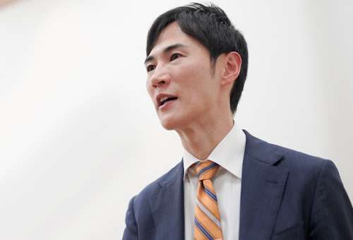 石丸伸二の経歴や学歴を調査!元三菱UFJ銀行員で評判はリアル半沢直樹?