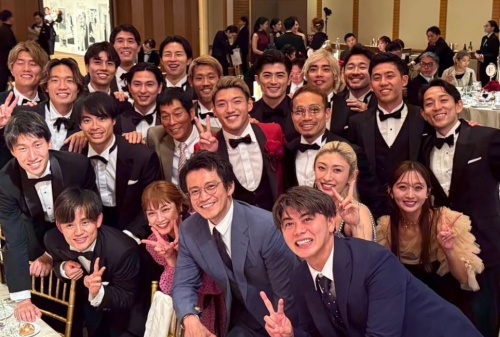【顔画像】堂安律の嫁は明松美玖で特定!馴れ初めや匂わせも徹底調査!