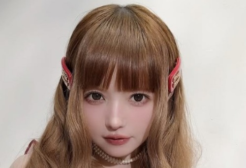 【比較画像】益若つばさの顔が激変したのは整形が理由？劣化が凄くて別人級！